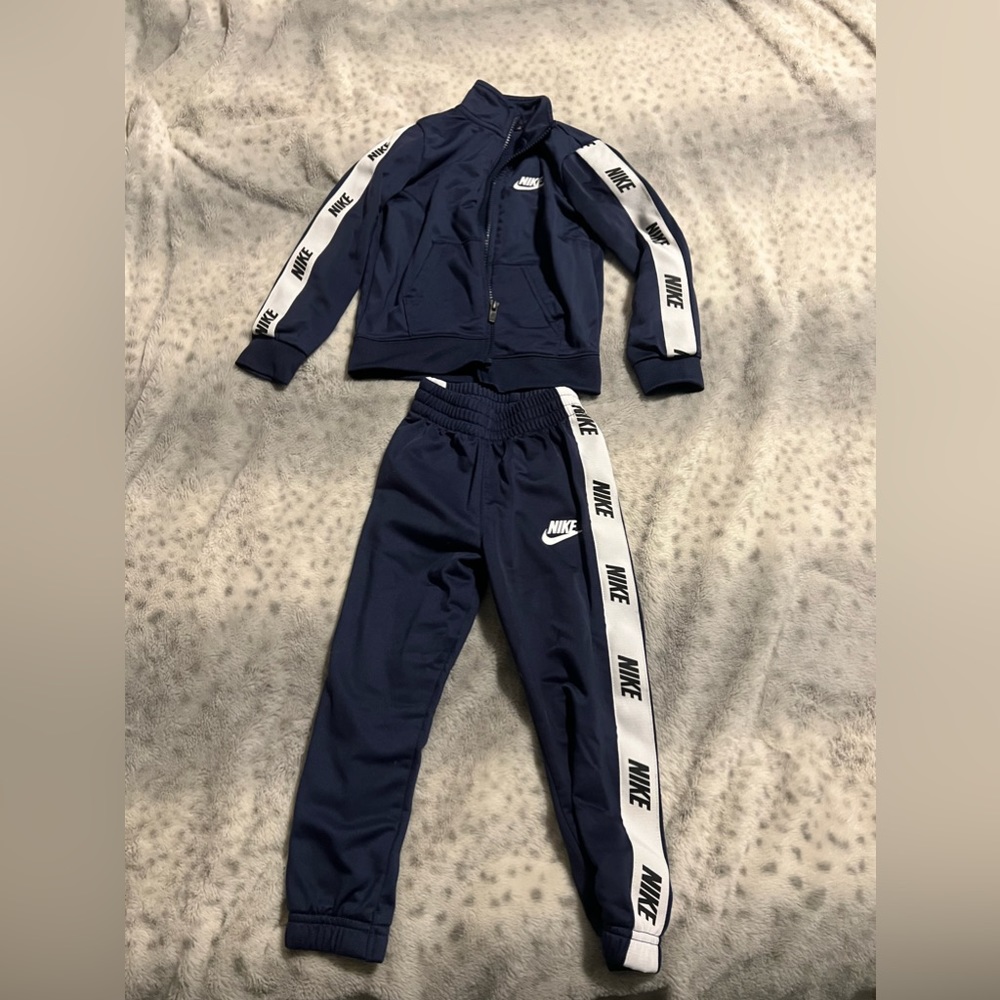 Nike matching set 3T